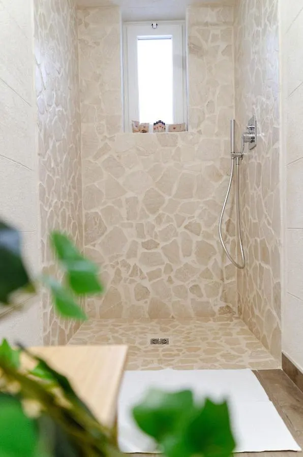 Modern Stone Apartment In The Heart Of Bari