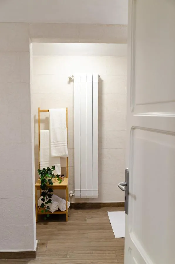 Modern Stone Apartment In The Heart Of Bari Italy